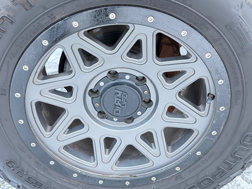 2019 Toyota Tacoma D-CAB TRD SPORT / LIFT KIT / TOILE / PNEUS NEUFS / in Thetford Mines, Quebec - 16 - w1024h768px