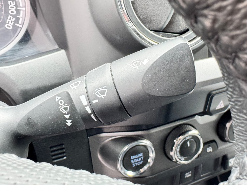 Toyota Tacoma DOUBLE CAB TRD SPORT 4X4 / BAS KILOS / AUBAINE / 2020 à Thetford Mines, Québec - 42 - w1024h768px