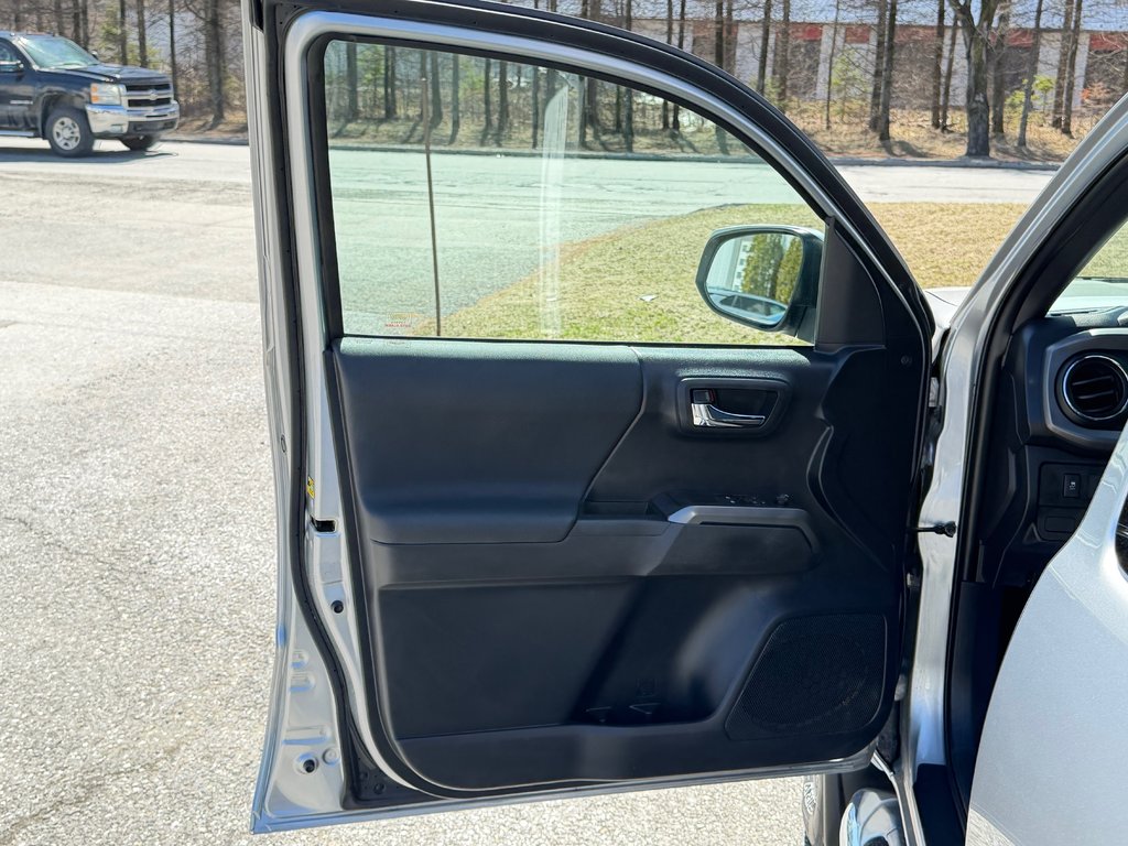 2020 Toyota Tacoma ACCÈS CAB / TRD OFF-ROAD 4X4  / AUTOM / UN BIJOU / in Thetford Mines, Quebec - 31 - w1024h768px