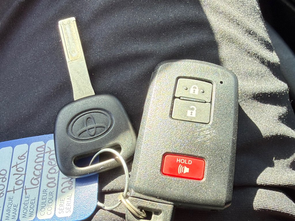 2020 Toyota Tacoma ACCÈS CAB / TRD OFF-ROAD 4X4  / AUTOM / UN BIJOU / in Thetford Mines, Quebec - 61 - w1024h768px