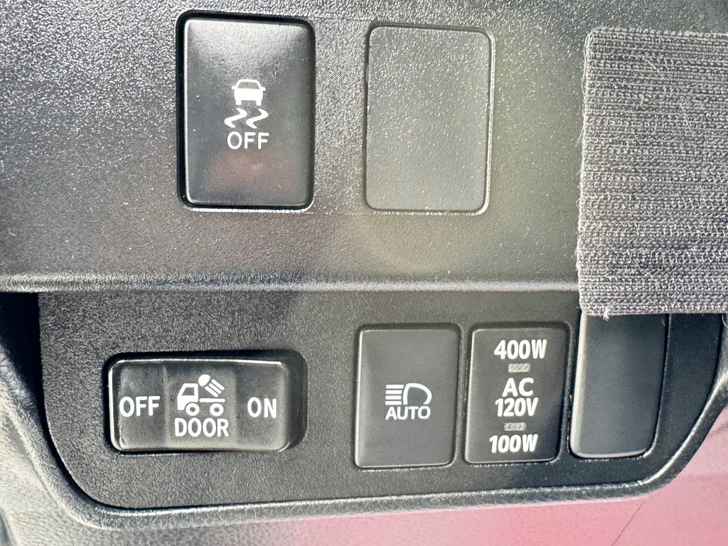 Toyota Tacoma DOUBLE CAB TRD SPORT / CUIR / LIFT KIT / COUVRE CAISSE / MARCHE PIED 2021 à Thetford Mines, Québec - 37 - w1024h768px