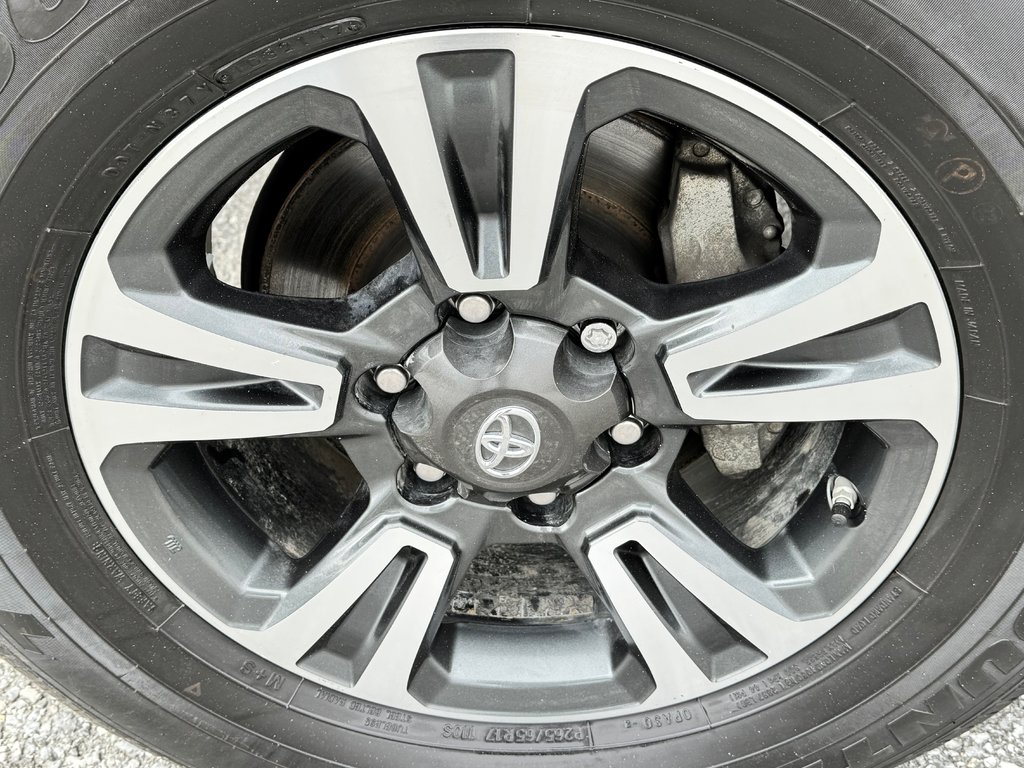 Toyota Tacoma DOUBLE CAB TRD SPORT / CUIR / LIFT KIT / COUVRE CAISSE / MARCHE PIED 2021 à Thetford Mines, Québec - 15 - w1024h768px