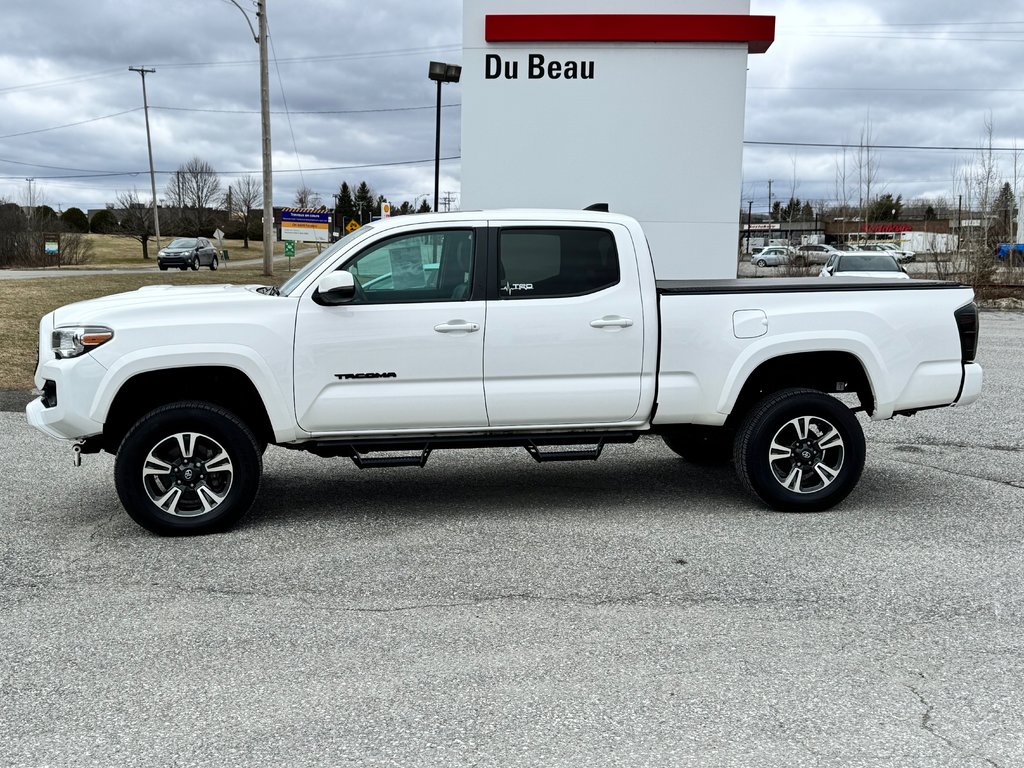 Toyota Tacoma DOUBLE CAB TRD SPORT / CUIR / LIFT KIT / COUVRE CAISSE / MARCHE PIED 2021 à Thetford Mines, Québec - 7 - w1024h768px