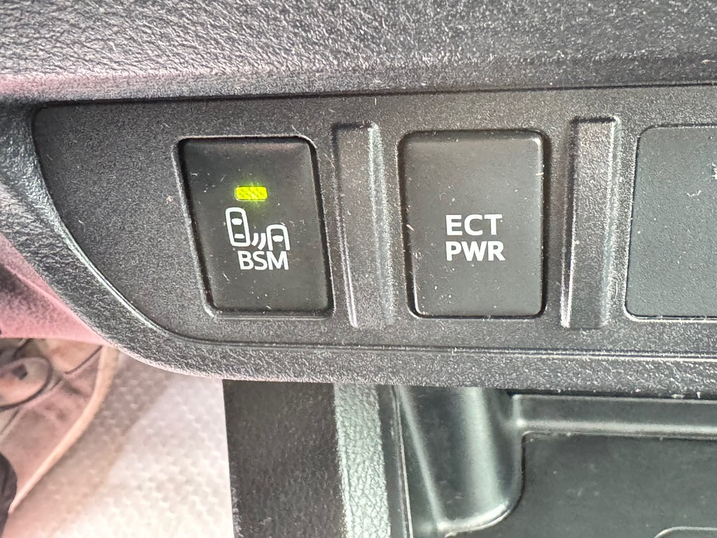 Toyota Tacoma DOUBLE CAB TRD SPORT / CUIR / LIFT KIT / COUVRE CAISSE / MARCHE PIED 2021 à Thetford Mines, Québec - 54 - w1024h768px