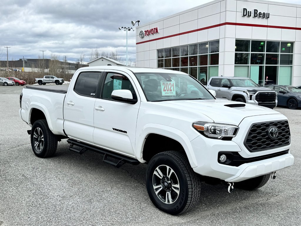 Toyota Tacoma DOUBLE CAB TRD SPORT / CUIR / LIFT KIT / COUVRE CAISSE / MARCHE PIED 2021 à Thetford Mines, Québec - 3 - w1024h768px