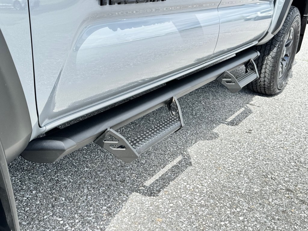 Toyota Tacoma DOUBLE CAB 4X4 TRAIL SHORT BOX / COMME NEUF !! / 2021 à Thetford Mines, Québec - 20 - w1024h768px