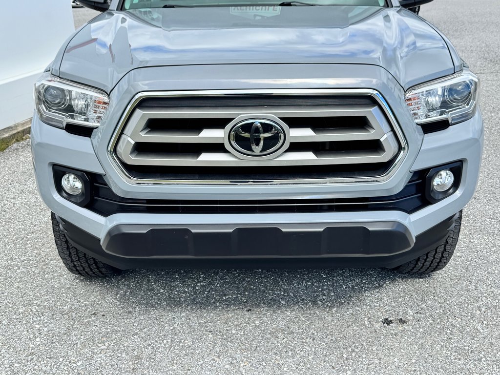 Toyota Tacoma DOUBLE CAB 4X4 TRAIL SHORT BOX / COMME NEUF !! / 2021 à Thetford Mines, Québec - 13 - w1024h768px