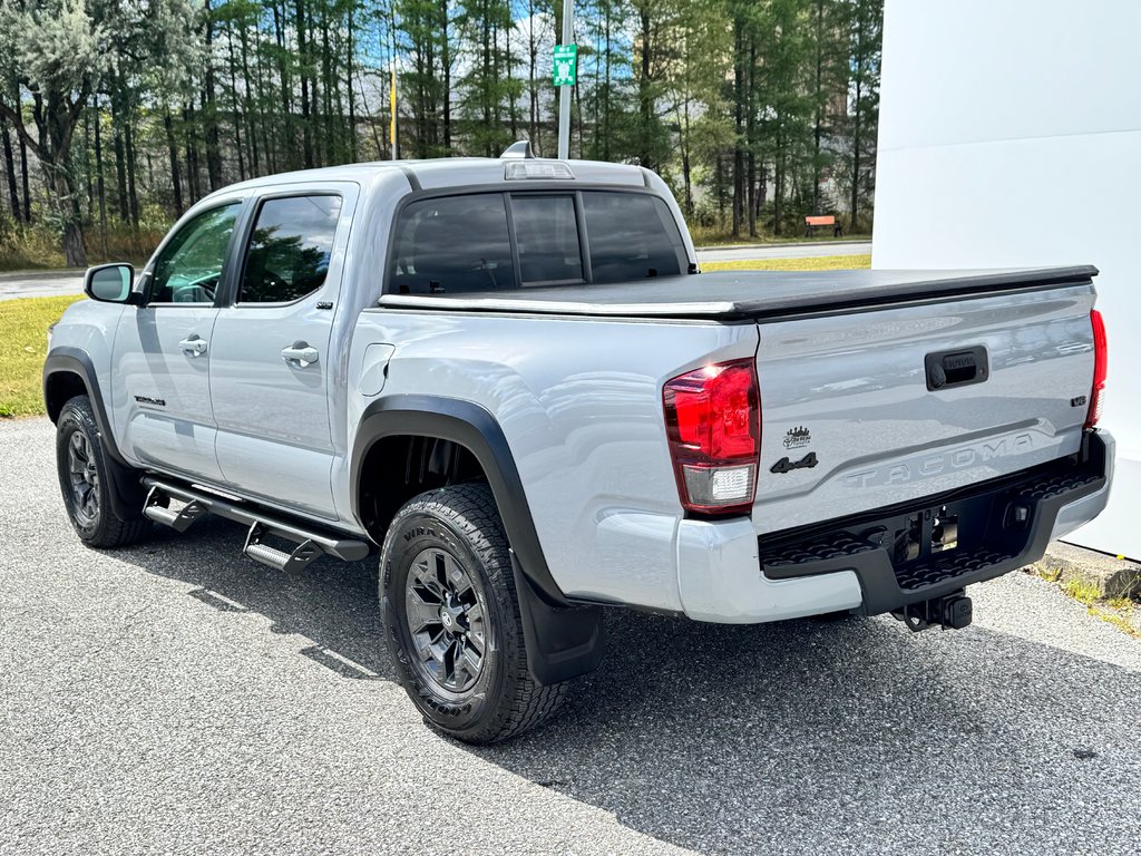Toyota Tacoma DOUBLE CAB 4X4 TRAIL SHORT BOX / COMME NEUF !! / 2021 à Thetford Mines, Québec - 6 - w1024h768px