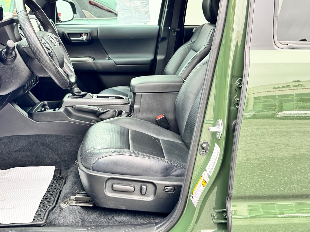2021 Toyota Tacoma D-CAB TRD OFFROAD PREMIUM / CUIR / TOIT / CRAWL / COVER RIGIDE / in Thetford Mines, Quebec - 32 - w1024h768px