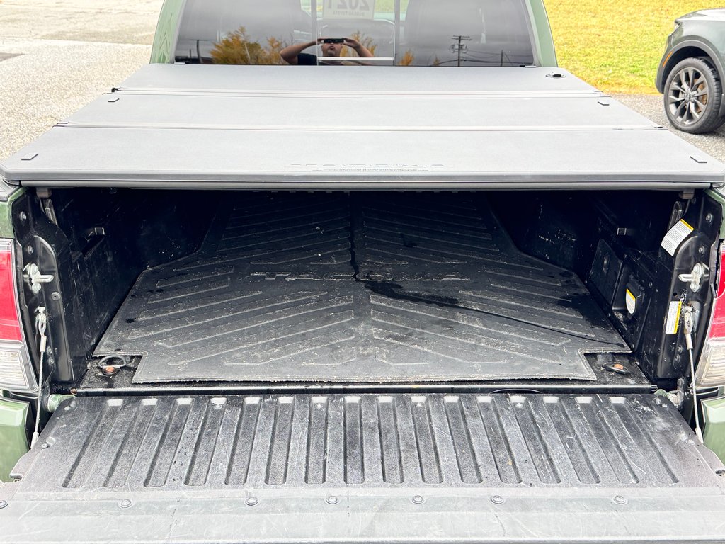 2021 Toyota Tacoma D-CAB TRD OFFROAD PREMIUM / CUIR / TOIT / CRAWL / COVER RIGIDE / in Thetford Mines, Quebec - 68 - w1024h768px