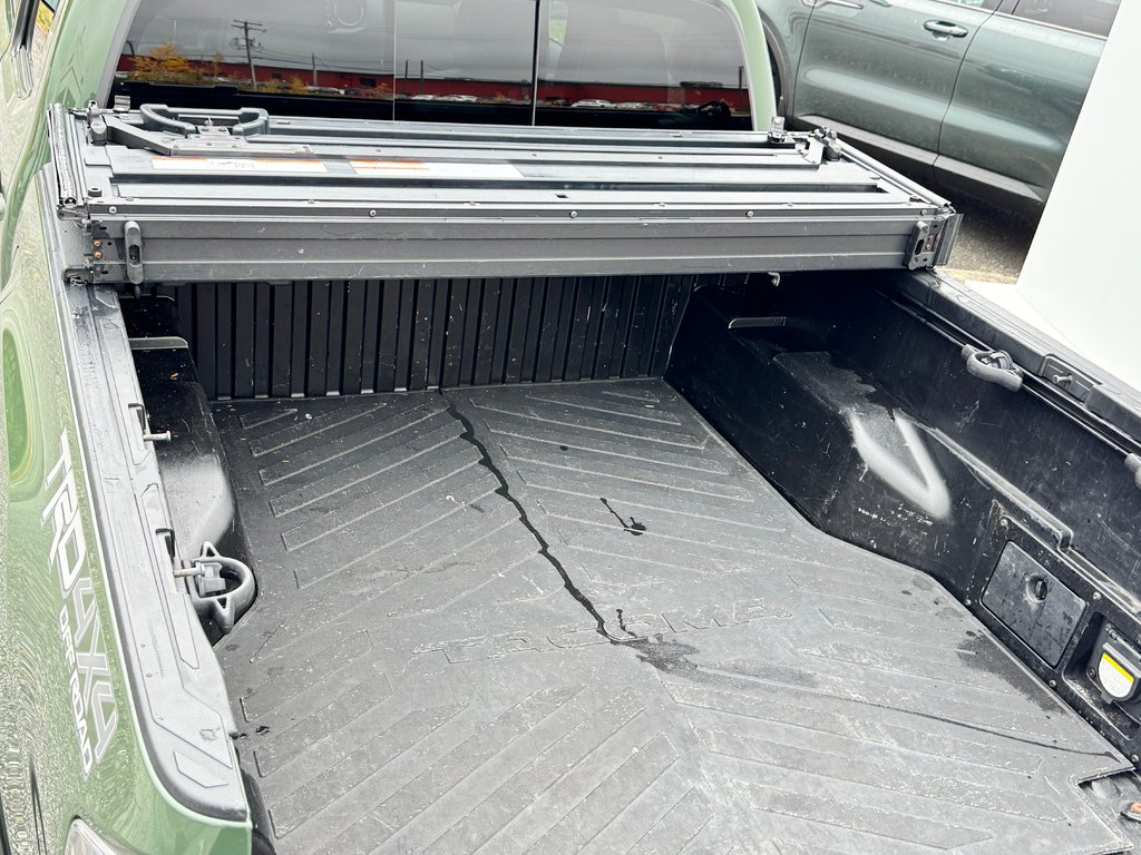 2021 Toyota Tacoma D-CAB TRD OFFROAD PREMIUM / CUIR / TOIT / CRAWL / COVER RIGIDE / in Thetford Mines, Quebec - 70 - w1024h768px