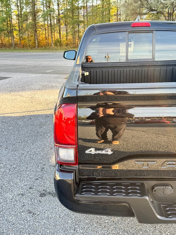 2021 Toyota Tacoma ACCES CAB SR 3.5L / AUTOM / 4X4 / MEGA DEAL / in Thetford Mines, Quebec - 17 - w1024h768px