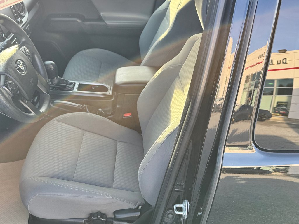 2021 Toyota Tacoma ACCES CAB SR 3.5L / AUTOM / 4X4 / MEGA DEAL / in Thetford Mines, Quebec - 25 - w1024h768px