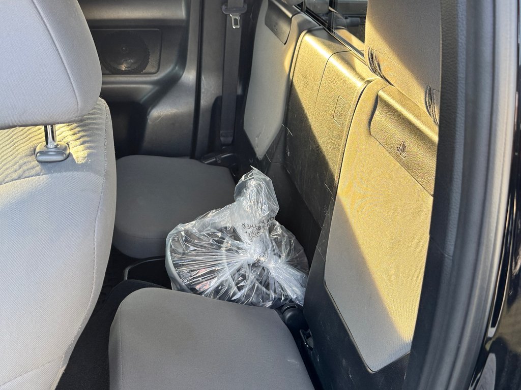 2021 Toyota Tacoma ACCES CAB SR 3.5L / AUTOM / 4X4 / MEGA DEAL / in Thetford Mines, Quebec - 54 - w1024h768px