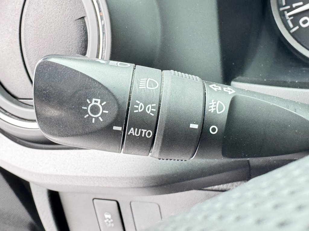 2022 Toyota Tacoma D-CAB TRD SPORT PREMIUM 4X4 / COULEUR TRÈS RARE / in Thetford Mines, Quebec - 45 - w1024h768px