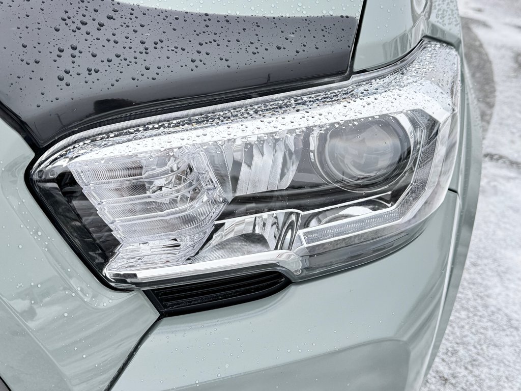 2022 Toyota Tacoma D-CAB TRD SPORT PREMIUM 4X4 / COULEUR TRÈS RARE / in Thetford Mines, Quebec - 11 - w1024h768px