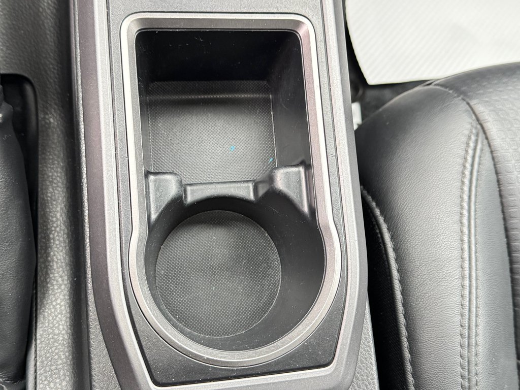 2022 Toyota Tacoma D-CAB TRD SPORT PREMIUM 4X4 / COULEUR TRÈS RARE / in Thetford Mines, Quebec - 61 - w1024h768px