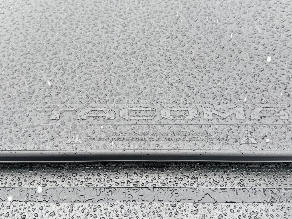 2022 Toyota Tacoma D-CAB TRD SPORT PREMIUM 4X4 / COULEUR TRÈS RARE / in Thetford Mines, Quebec - 77 - w1024h768px