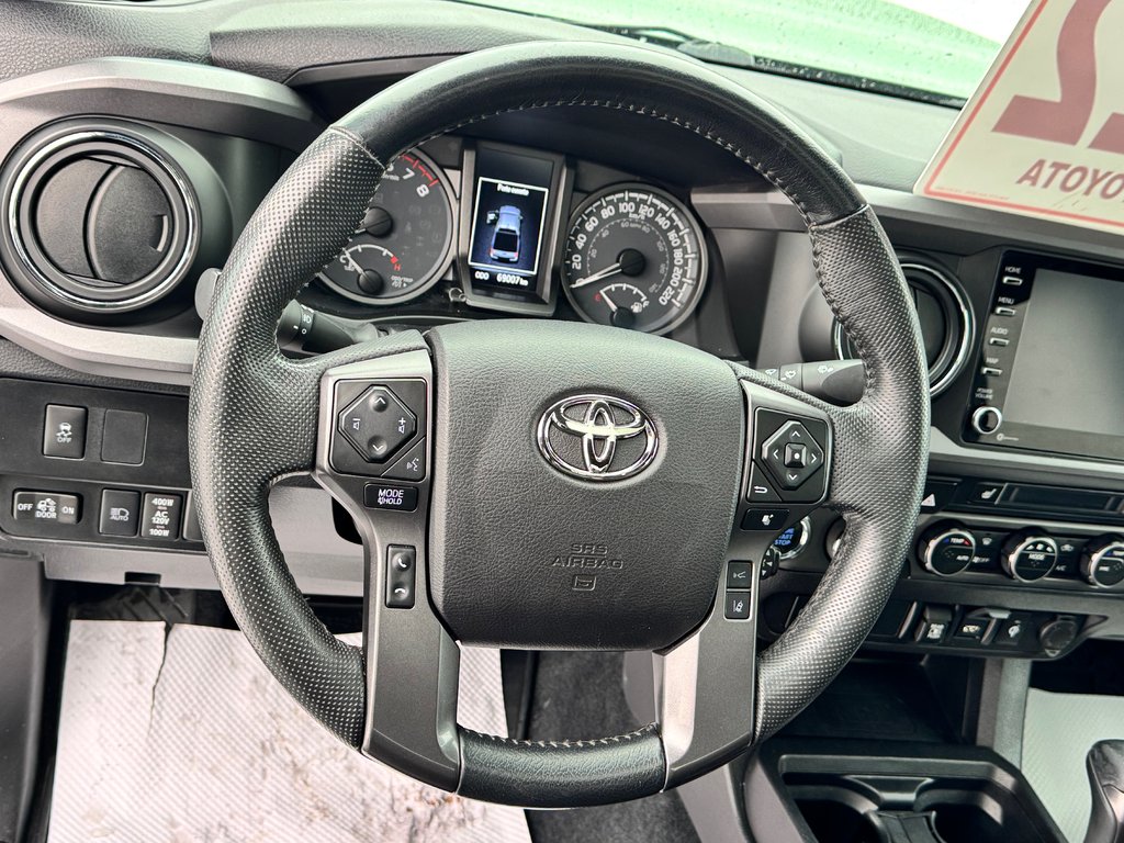 2022 Toyota Tacoma D-CAB TRD SPORT PREMIUM 4X4 / COULEUR TRÈS RARE / in Thetford Mines, Quebec - 41 - w1024h768px