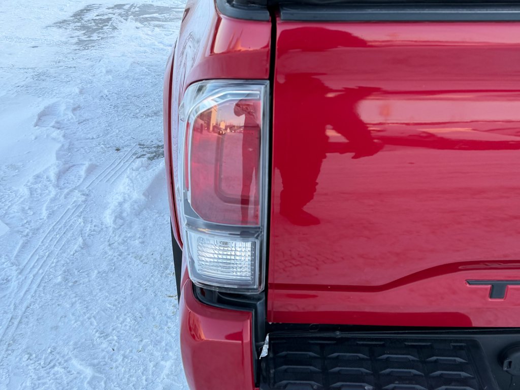 2022 Toyota Tacoma D-CAB / TRD SPORT*MARCHEPIEDS*TOILE / AUBAINE / in Thetford Mines, Quebec - 22 - w1024h768px