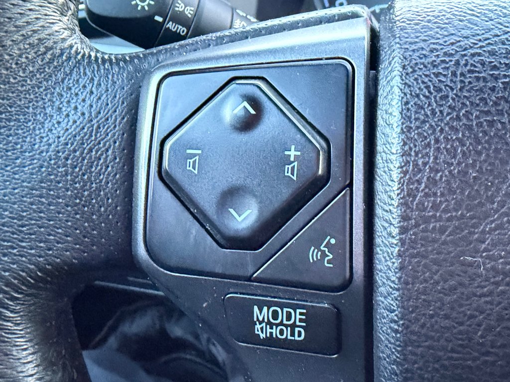 2022 Toyota Tacoma D-CAB / TRD SPORT*MARCHEPIEDS*TOILE / AUBAINE / in Thetford Mines, Quebec - 36 - w1024h768px