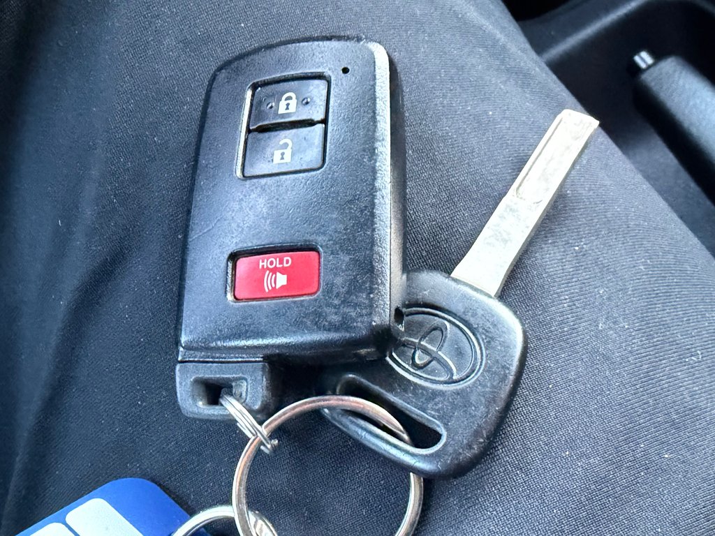 2022 Toyota Tacoma D-CAB / TRD SPORT*MARCHEPIEDS*TOILE / AUBAINE / in Thetford Mines, Quebec - 58 - w1024h768px