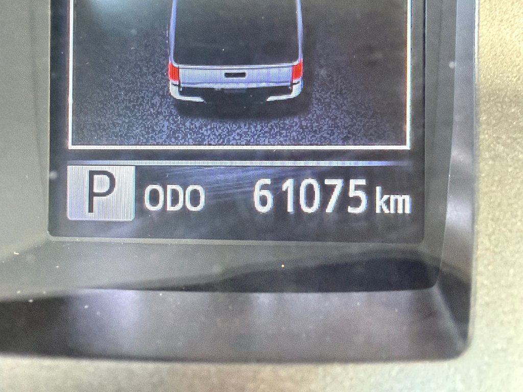 Toyota Tacoma D-CAB SR5 / PEA 28-10-26=100KM / MARCHEPIEDS / TOILE / 2022 à Thetford Mines, Québec - 40 - w1024h768px