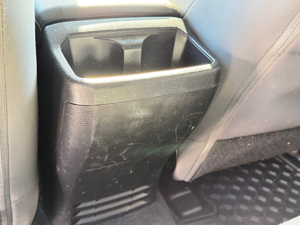 Toyota Tacoma D-CAB SR5 / PEA 28-10-26=100KM / MARCHEPIEDS / TOILE / 2022 à Thetford Mines, Québec - 60 - w1024h768px