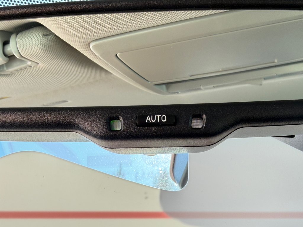 Toyota Tacoma D-CAB SR5 / PEA 28-10-26=100KM / MARCHEPIEDS / TOILE / 2022 à Thetford Mines, Québec - 53 - w1024h768px