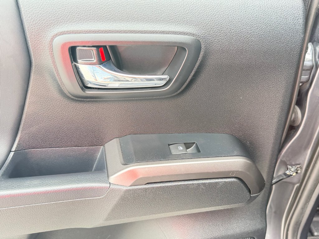 Toyota Tacoma D-CAB / TRD SPORT / 79.950KM / BEAU CAMION !! / 2022 à Thetford Mines, Québec - 45 - w1024h768px