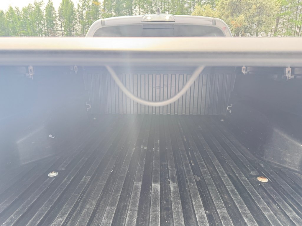 Toyota Tacoma D-CAB / TRD SPORT / 79.950KM / BEAU CAMION !! / 2022 à Thetford Mines, Québec - 43 - w1024h768px