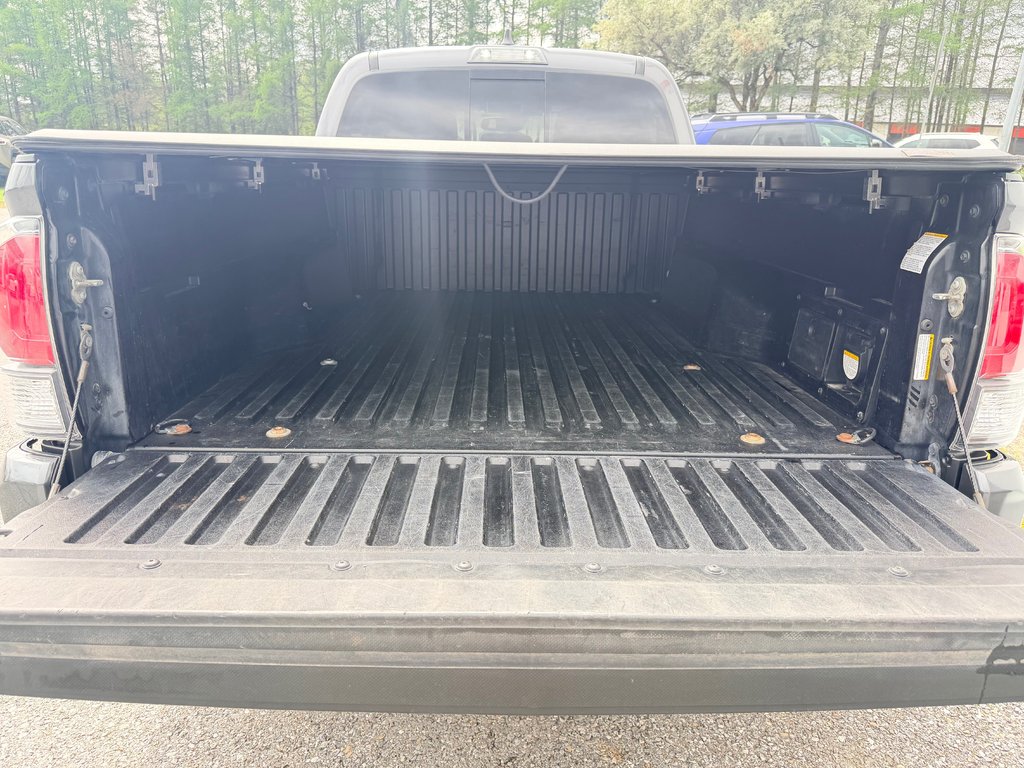 Toyota Tacoma D-CAB / TRD SPORT / 79.950KM / BEAU CAMION !! / 2022 à Thetford Mines, Québec - 42 - w1024h768px