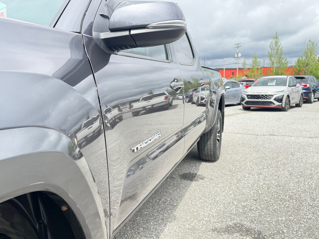 Toyota Tacoma D-CAB / TRD SPORT / 79.950KM / BEAU CAMION !! / 2022 à Thetford Mines, Québec - 18 - w1024h768px