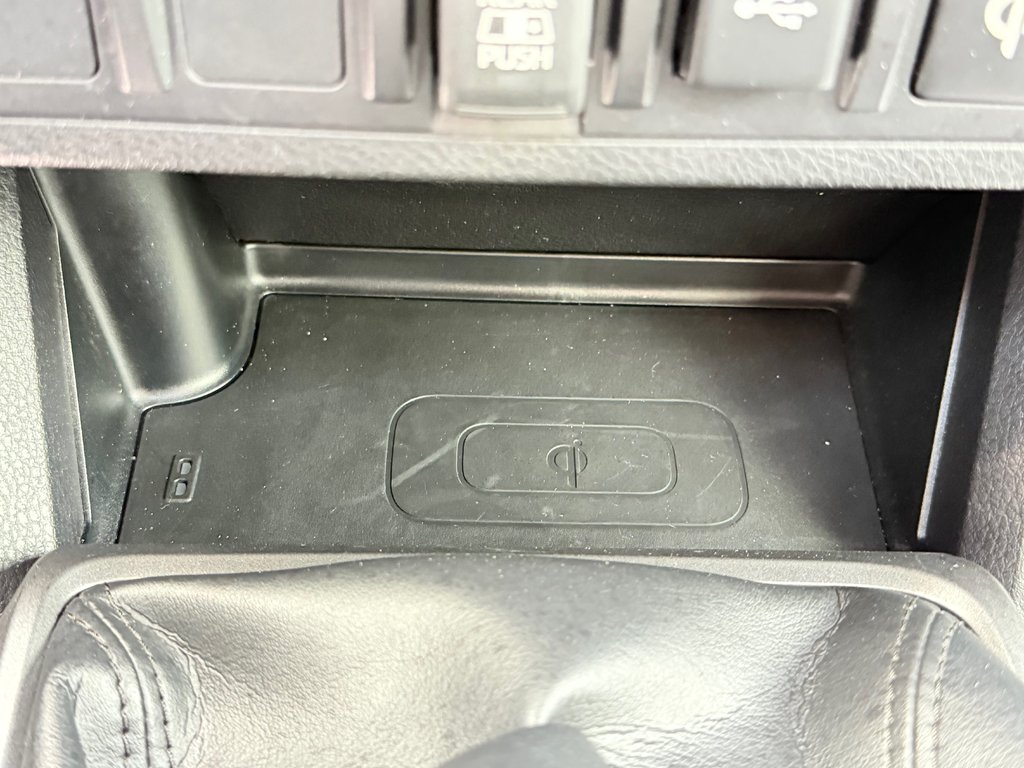 Toyota Tacoma D-CAB TRD SPORT PREMIUM 4X4 / MANUELLE WOW !! / 2022 à Thetford Mines, Québec - 55 - w1024h768px