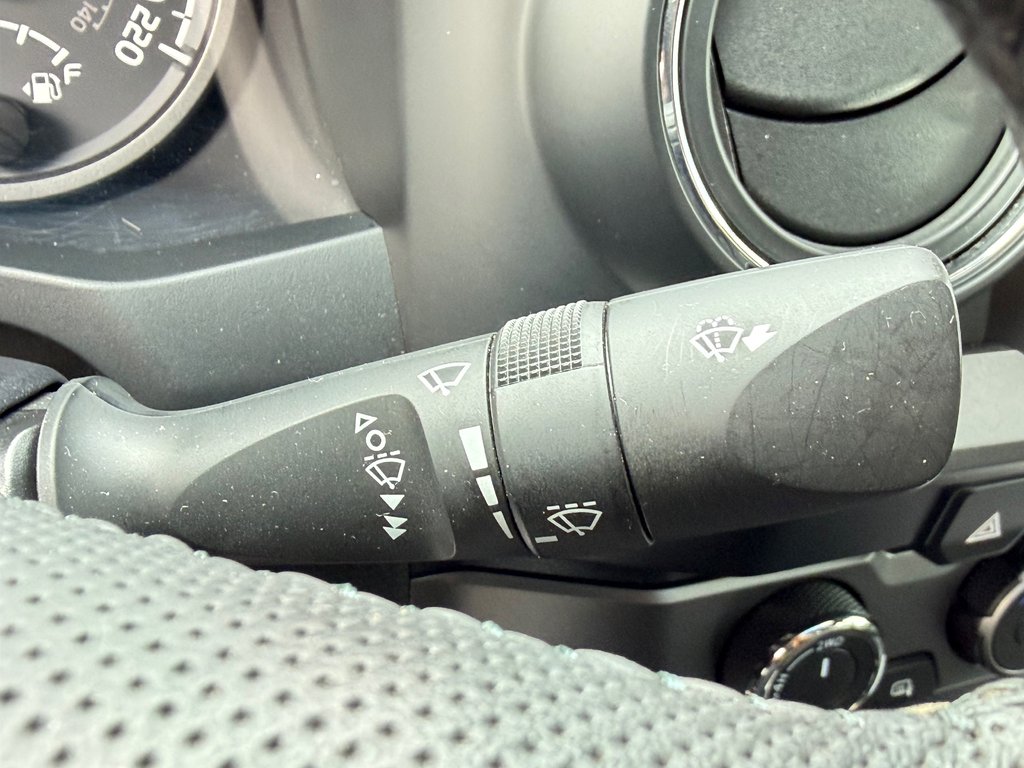 Toyota Tacoma D-CAB TRD SPORT PREMIUM 4X4 / MANUELLE WOW !! / 2022 à Thetford Mines, Québec - 47 - w1024h768px