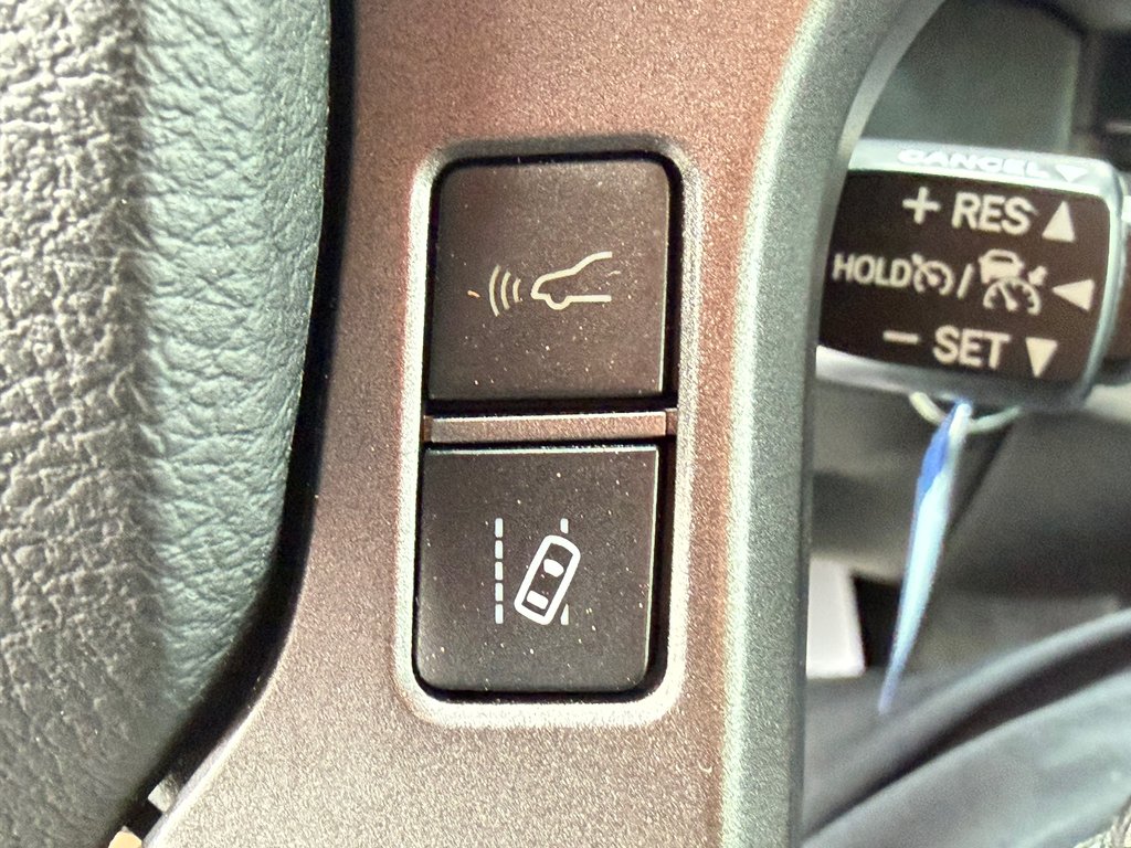 Toyota Tacoma D-CAB TRD SPORT PREMIUM 4X4 / MANUELLE WOW !! / 2022 à Thetford Mines, Québec - 45 - w1024h768px