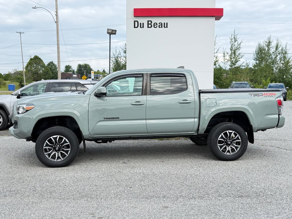 Toyota Tacoma D-CAB TRD SPORT PREMIUM 4X4 / MANUELLE WOW !! / 2022 à Thetford Mines, Québec - 8 - w1024h768px