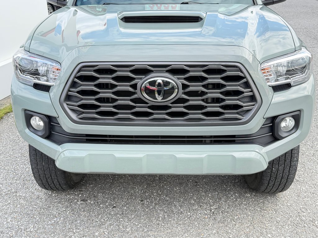 Toyota Tacoma D-CAB TRD SPORT PREMIUM 4X4 / MANUELLE WOW !! / 2022 à Thetford Mines, Québec - 13 - w1024h768px