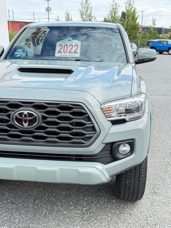 Toyota Tacoma D-CAB TRD SPORT PREMIUM 4X4 / MANUELLE WOW !! / 2022 à Thetford Mines, Québec - 9 - w1024h768px