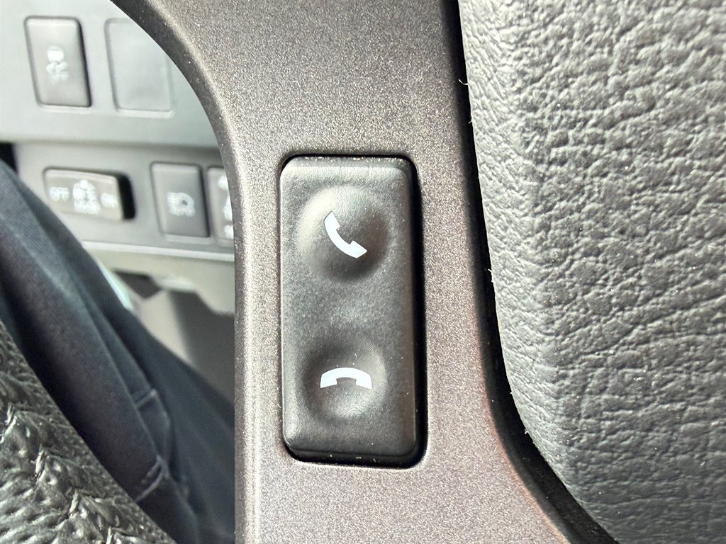 Toyota Tacoma D-CAB TRD SPORT PREMIUM 4X4 / MANUELLE WOW !! / 2022 à Thetford Mines, Québec - 42 - w1024h768px