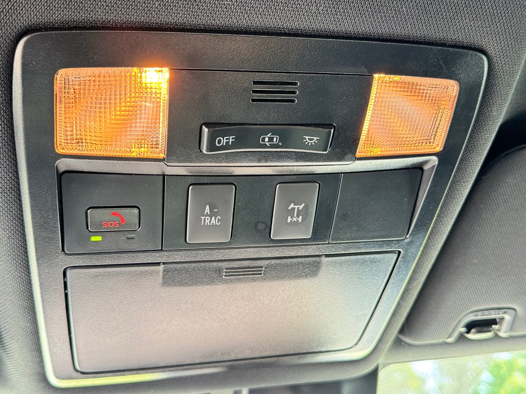 2023 Toyota Tacoma TRD OFFROAD MANUELLE / GPS / PNEUS NEUFS / TOILE / in Thetford Mines, Quebec - 62 - w1024h768px