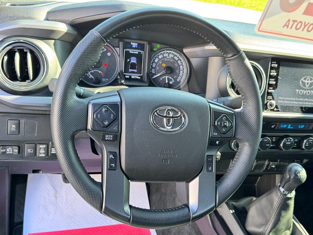 2023 Toyota Tacoma TRD OFFROAD MANUELLE / GPS / PNEUS NEUFS / TOILE / in Thetford Mines, Quebec - 36 - w1024h768px