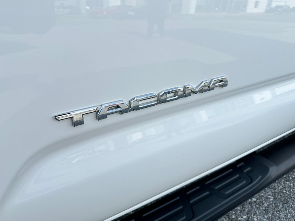 2023 Toyota Tacoma TRD SPORT / 19.500KM WOW !!! / A QUI LA CHANCE ? / in Thetford Mines, Quebec - 21 - w1024h768px