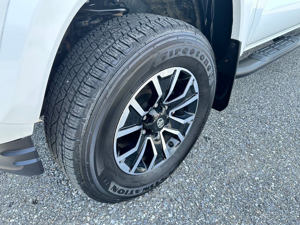 2023 Toyota Tacoma TRD SPORT / 19.500KM WOW !!! / A QUI LA CHANCE ? / in Thetford Mines, Quebec - 16 - w1024h768px