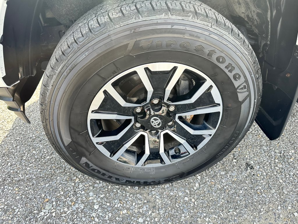 2023 Toyota Tacoma TRD SPORT / 19.500KM WOW !!! / A QUI LA CHANCE ? / in Thetford Mines, Quebec - 17 - w1024h768px