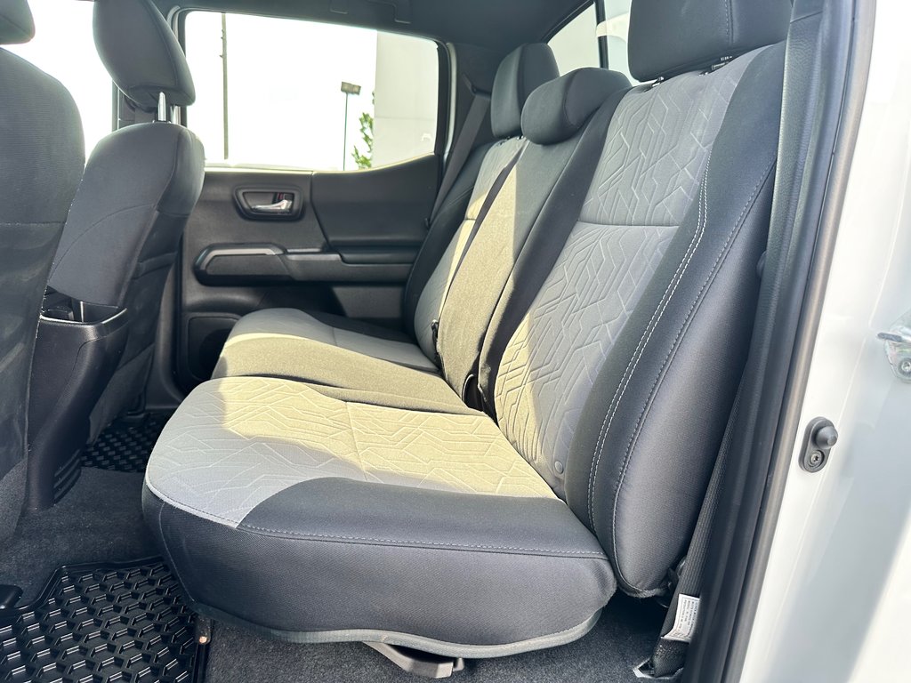 2023 Toyota Tacoma TRD SPORT / 19.500KM WOW !!! / A QUI LA CHANCE ? / in Thetford Mines, Quebec - 51 - w1024h768px