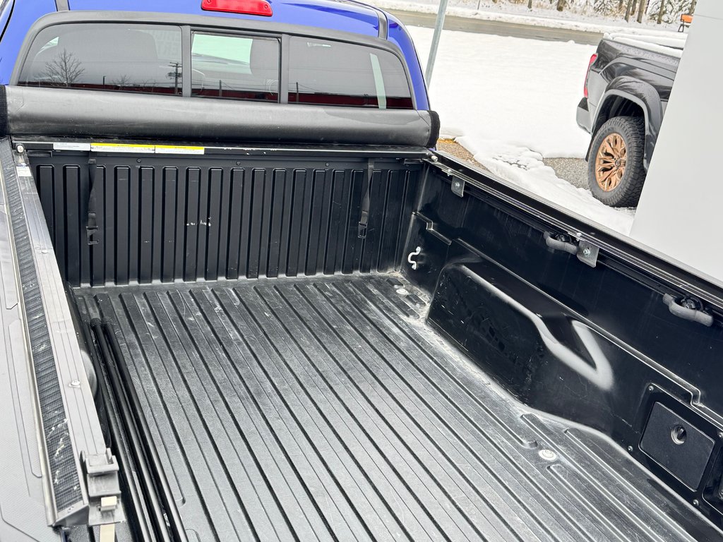 Toyota Tacoma AUTOM / TRD OFF ROAD / CRAWL / TRÈS BAS KILOS / PEA 18-04-28=100km / 2023 à Thetford Mines, Québec - 76 - w1024h768px