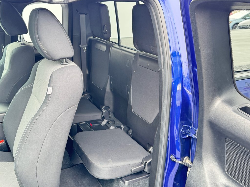 Toyota Tacoma AUTOM / TRD OFF ROAD / CRAWL / TRÈS BAS KILOS / PEA 18-04-28=100km / 2023 à Thetford Mines, Québec - 67 - w1024h768px