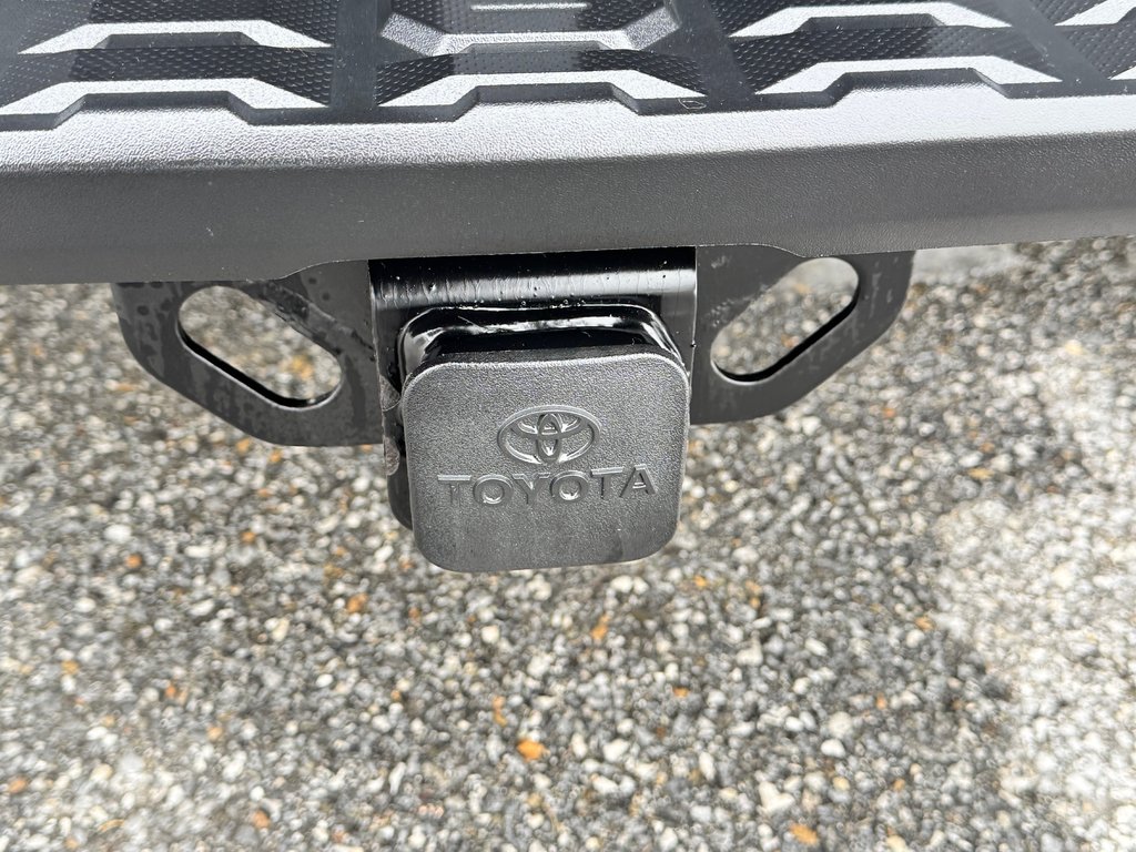 Toyota Tacoma AUTOM / TRD OFF ROAD / CRAWL / TRÈS BAS KILOS / PEA 18-04-28=100km / 2023 à Thetford Mines, Québec - 30 - w1024h768px