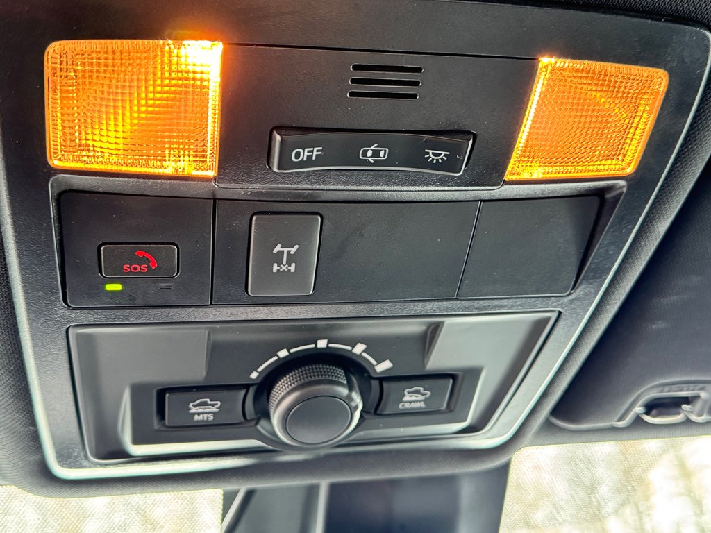 Toyota Tacoma AUTOM / TRD OFF ROAD / CRAWL / TRÈS BAS KILOS / PEA 18-04-28=100km / 2023 à Thetford Mines, Québec - 65 - w1024h768px